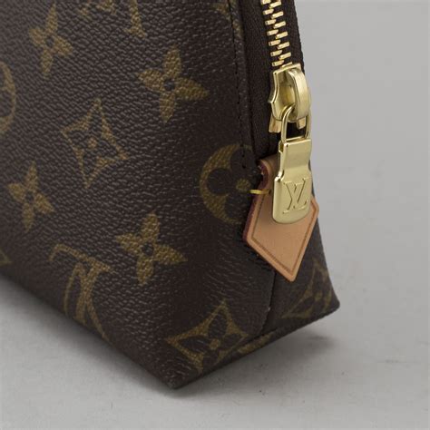 lv cosmetic pouch gm|louis vuitton small cosmetic pouch.